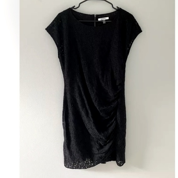 DKNYC Black Eyelet Cut Out Cap Sleeve Dress 12 - Picture 1 of 8